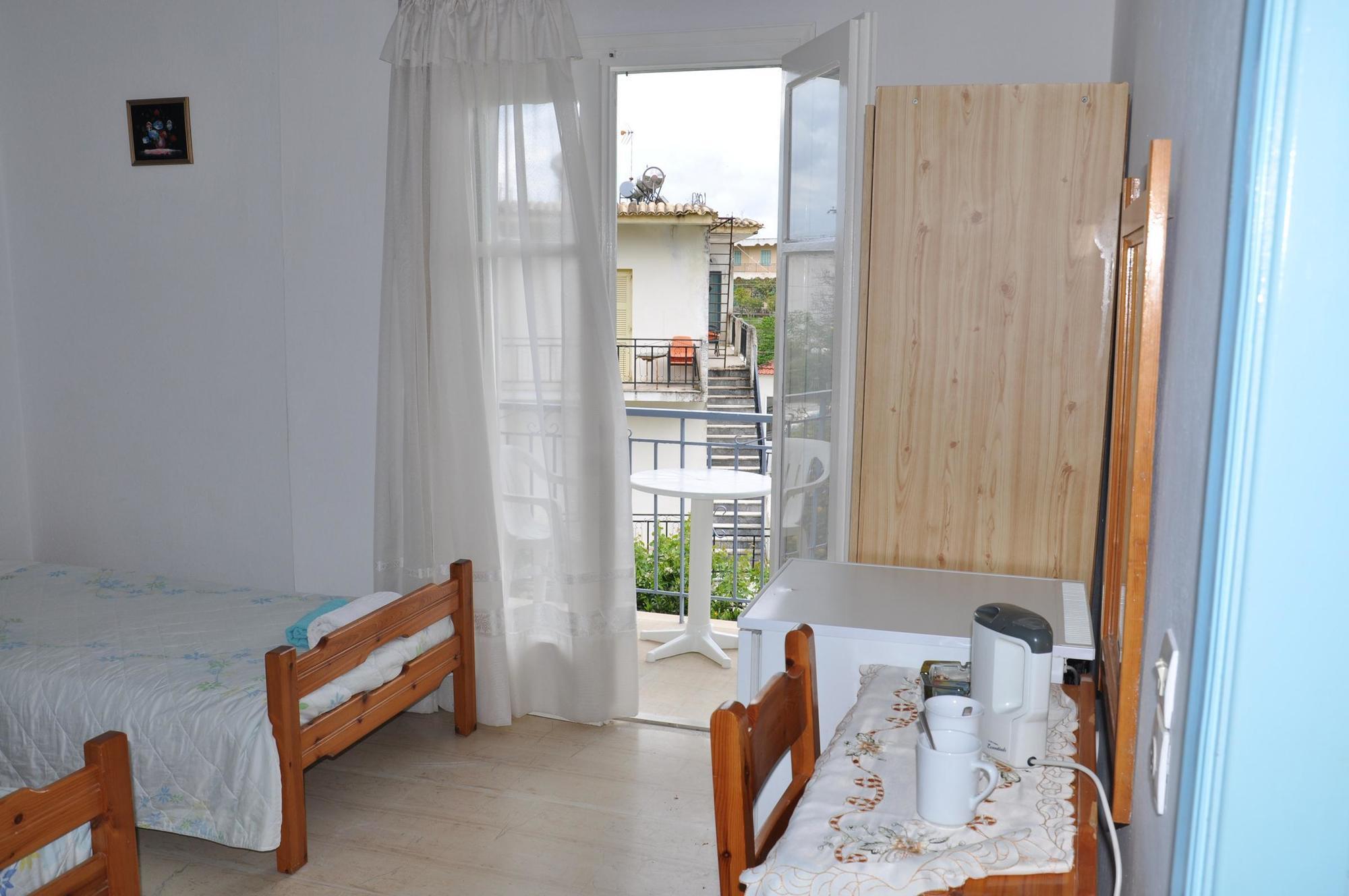 Barbayiannis Studios Moraḯtika Buitenkant foto