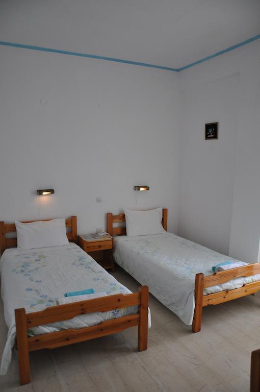 Barbayiannis Studios Moraḯtika Buitenkant foto